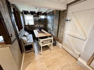 Photo 21- click for photo gallery